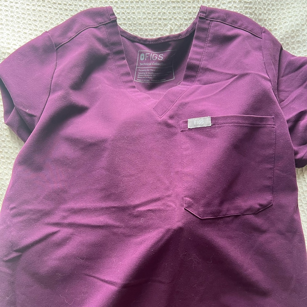 Figs scrub top XS
